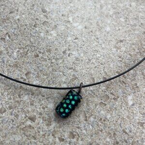Iridescent Simple Accent Necklace